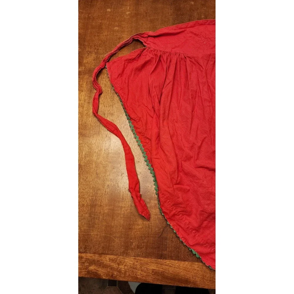Vintage Holiday Apron Unique Diamond Like Shape with Rock Rack read See